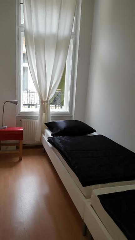 דירות בודפשט Hello Tourist Flat מראה חיצוני תמונה